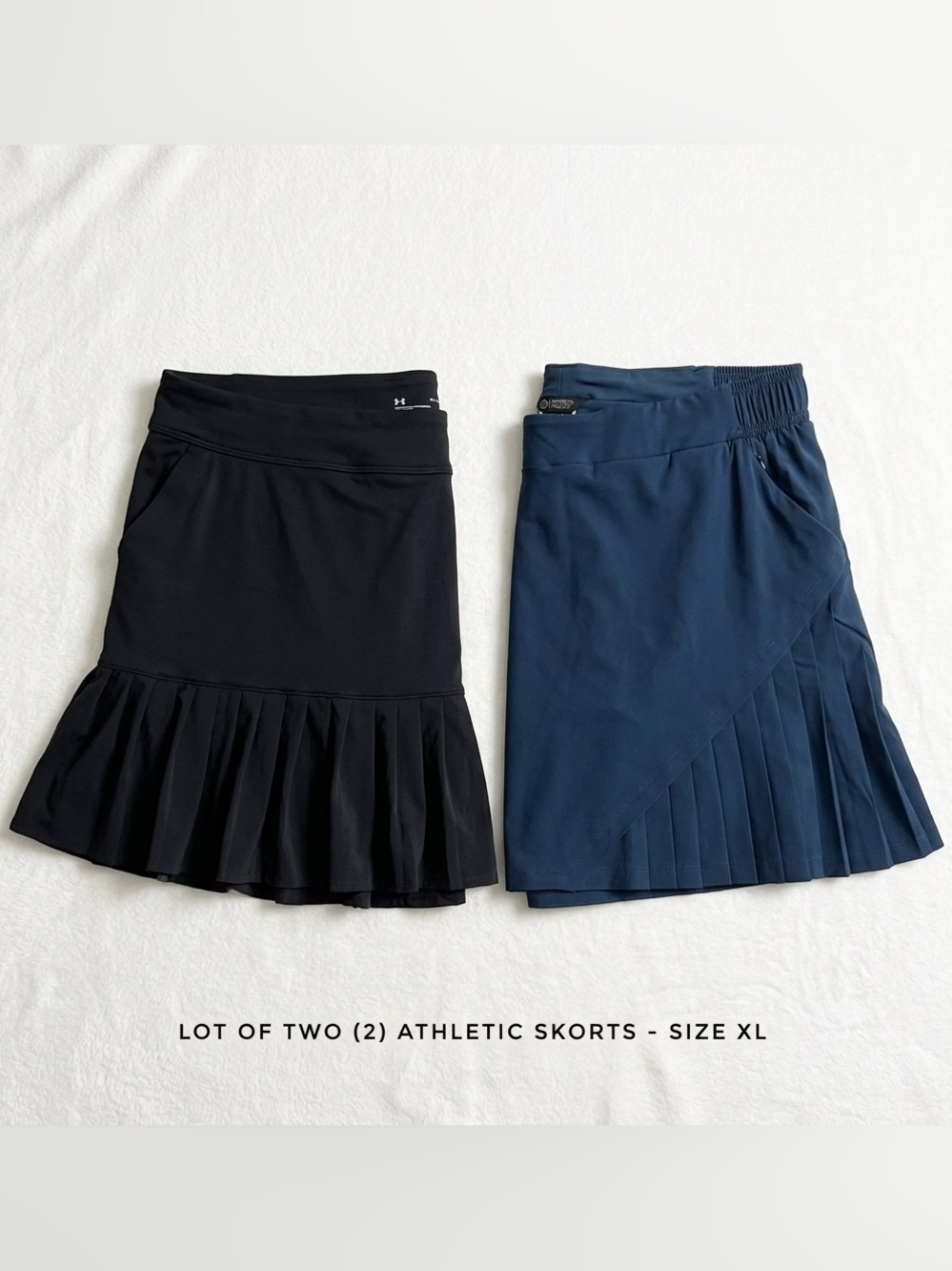 Lot of 2 Athletic Skorts XL Under Armour Black & Mondetta Navy Blue Tennis Golf